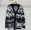 Pulls de luxe de haute qualité pour femmes tricotés Designer printemps automne laine polaire imprimé lettre-V cardigans pull veste pull pour femme