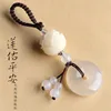 Interiördekorationer Agate White Jade Safe Button Car Key Pendant Carved Bodhi Lotus Chain Mens and Womens Bag Par Drop Delivery Otprk