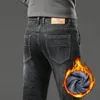 Retro zimowe polar Slim dżinsy mody ciepłe proste pluszowe pluszowe grube aksamitne męskie marki dżinsowe spodnie 2312129
