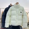 Kadın Tasarımcısı Kış Ceket Sonbahar Kadın Dış Giyim Kısa Ceket Uzun Kollu Kazak Kalın ve Büyütülmüş Pamuklu Ceket Rüzgar Popsası ve Su Geçirmez Ceket