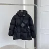 Parkas masculinos versão correta inverno novo p família triângulo saco carta emblema preto casaco de cintura