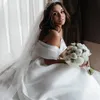 Stunningbride 2024 graça princesa vestidos de casamento branco cetim vintage rendas até trás fora do ombro simples longo trem vestidos de noiva
