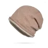 Berets moda inverno chapéus com fluff forrado à prova de vento quente gorros ao ar livre proteção de orelha bonnet confortável malha bonnets para mulher