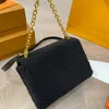 Borse a tracolla di moda di design di lusso Borse da donna Borsa a tracolla classica per capelli di agnello autunno inverno Famoso marchio francese Borsa con patta con fibbia twist 5A Fodera in tela di cotone