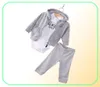 أحدث حديثي الولادة غير الرسمي 6 9 12 18 شهرًا سراويل كارديجان مجموعة ملابس رضيع ملابس رمادية bodysuit6061385