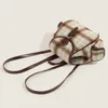 أكياس مدرسية Kuroyabu Vintage Maillard Style Plaid Backpack Backdible Women Bag Bag Nichae Fashion Brand Small Schoolsbag