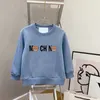 Tasarımcılar Hoodie Çocuklar İçin Kızlar Uzun Kollu Sweatshirts Erkek Erkek Tasarımcı Giysileri Erkek Sweatshirt Çocuk Sweatshirt Sonbahar Giysileri Çocuk Beyaz Hoodies Üstler Cyd222904