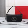 Lady Mini Diamond Vpurse Small Velentino Chain Bags New Shoulder Highend Armpit Baguette Square Leather Bag Womens Diagonal Loco Evening Purse Designer Fashio