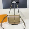 10A nouvelle version améliorée sac à bandoulière, sac à aisselles, sac à bandoulière, sac de grande capacité, sac pour téléphone portable, sac de créateur polyvalent haut de gamme, produits de luxe haut de gamme