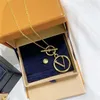 Hoop Necklace Luxury Fashion Designer Jewelry Circle Letter Pendants Neckwear Mens Womens Brand Gold Halsband Wedding Ornament271D