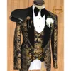 Giacca da uomo modello oro giacca pantaloni gilet 3 pezzi set da sposa sposo smoking formale festa moda bavero blazer 231229