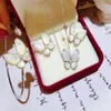 Naturalne kolczyki motylowe Białe matkę perłową regulowaną bransoletkę biżuterię Naszyjnik256s