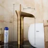 Bathroom Sink Faucets Faucet Antique Brass Single Handle & Cold Water Mixer Taps Wash Basin Deck Mounted ZD738