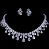 Emmaya Zircons Högkvalitativa vita guldfärg Cubic Zirconia Bridal Wedding Necklace and Earring Sets Party Gift 220224177V