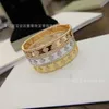 Designer Luxury 18K Gold Van Clover Armband med mousserande kristaller och diamanter Ultimat symbol för kärlek och skydd En perfekt gåva för Women Girls Lvir
