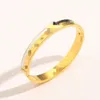 أساور سحر Bangle Gold Classics أساور CLIC نساء الرجال المصمم مجوهرات الفضة من التيتانيوم الفولاذ اختيار عالي الجودة