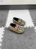 Luxury newborn baby shoes Letter logo printing toddler sneakers Size 21-28 Box Packaging designer infant walking shoes Dec20