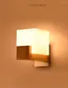 Lampes murales Lampe en verre en bois pour chambre à coucher Chevet El Japon Décoration en bois Applique Luminaires Fond nordique Salon Décor