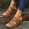 Pantoufles 2023 Haute Qualité Chaussures Pour Femmes Été En Plein Air Solide Fleurs Bout Ouvert Grande Taille Mi Talon Plage Femmes