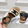 Sandal Flat Slides Raffia Sandaler Triomphe Empelled Ankle Strap Open Toe Women's Luxury Designer Holiday Flats Gladiator