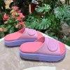 Pantofole firmate Pantofole moda Antiscivolo Suola morbida da donna Coppia Fondo piatto Abbigliamento da esterno Pantofole da casa per interni Sandali da spiaggia infradito per uomo R2YPL