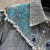 Vestes pour femmes Chemise en denim brodée de fleurs bleues Longueur moyenne Point de cheveux tirés Manteau à col bleu marine