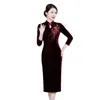 エスニック衣類特大のバーガンディベレベットQIPAO中国スタイルマンダリンカラー女性チョンサムセクシーなスリムスプリットドレスエキサイトビーズ