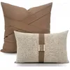 枕シンプルなモーデンコーヒーカラーカバーコットンリネン枕カバーとゴールドバックルスローソファ装飾