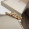 Bulgarie Carer Bracciale di design di lusso originale Bracciale a forma di serpente per donna Bracciale di design in argento puro 18 carati in oro rosa Testa di serpente Osso con diamanti femminili