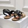 Sandal Flat Slides Raffia Sandaler Triomphe Empelled Ankle Strap Open Toe Women's Luxury Designer Holiday Flats Gladiator