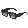 Solglasögon fashionabla avslappnade polariserade solglasögon för män och kvinnor svarta retro solglasögon för att driva fiske UV -skydd