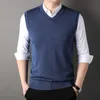 Knitted Vest Pullovers V neck Sweater 2023 Autumn Winter Luxury Quality Casual Men s Clothing Sweaters Pull Homme Chaleco Hombre 231228