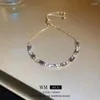 Braccialetti con ciondoli Bracciale con zirconi Leggero lusso piccolo ed elegante Squisito gioiello regolabile di alta qualità Artigianato per le donne