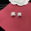 Boucles d'oreilles de luxe en strass pour femmes, clous de styliste Chic, vêtements d'oreilles rétro plaqués or, bijoux cadeau d'anniversaire