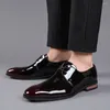 Kleidschuhe, klassischer Derby-Retro-Zehe, bequem für Herren, Schnürschuh aus Lackleder, Business-Hochzeitsparty-Schuh