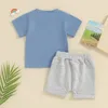 Одежда сетов четвертого июля Baby Boy наряжает все рубашку и шорты America Dude Set 2pc для малышей.
