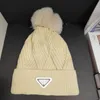 nieuwe hoed hoeden ontwerpers vrouwen cappello designer cap garen geverfd casual katoen winter klassiek driehoekig zacht antivries in winter23001