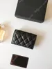 Luxe C Portefeuille Designer Femmes Porte-cartes Fold Flap Modèle Classique Caviar Lambskin Gros Noir Lady Petit Mini Portefeuilles Couleur Pure Cuir De Galets