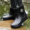 Winter Windproof Cotton Rain Boots Men Warm Light Ankle Rainboots Fashion Black Slip on Rain Shoes Men Waterproof Work Boot 2024 231228