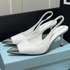 designer sandaler slingback klackar skor kvinna kattunge klackar punkter tå slingback pump äkta läder svart vitrosa kvinnor pumpar formell klänningsko