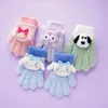 Dagisbarns vinterplysch kuromo cinnamoroll melodi fem finger varma handskar stickade baby pojkar och flickor tillbehör 231228