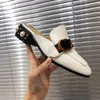 Chaussures de créateurs classiques femmes pantoufles peau de vache souple 100% cuir talons épais métal femme chaussure plage paresseux Baotou sandales perle chaussures à talons hauts