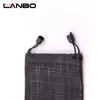 Lanbo 100 PCSlot Glass Case Soft Waterproof Plaid Tyg Solglasögon Bag Pouch Black Color Wholesale Good Quality S11 231229