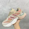 2023 neue Stil Hotsales Marke Designer Weiß Silber Casual Schuhe für Männer Frauen Jogging Sportlich Sport Turnschuhe Trainer 35-44