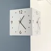 Wanduhren Hängende Lichtuhr Modernes Schlafzimmer Niedliches Acryl Einfache Art und Weise Glasbatterie Reloj De Pared Raumdekoration