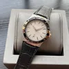 Nya designerklockor Herrklockor Premium Silver Dial Watch 41mm Automatisk mekanisk rostfritt stål Sapphire -spegel