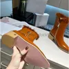 JC Jimmynessity Choo Heels deri ayakkabılar tıknaz yeni vintage yüksek kaliteli donanım trim yan fermuar binicilik sivri midheel kadın botları tasarımcı ayakkabı fabrika ayakkabıları