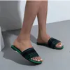 6006 par designer glider kvinnor broderade tyg Sandaler Summer Beach Walk tofflor Fashion Low Heel Flat Slipper Luxury Shoes Storlek 37-42