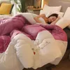 Coperte Trapunta in velluto di latte invernale in cotone double face addensato e caldo peluche con coperta in flanella