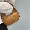 Enkel och mångsidig bokstav handväska bärväska liten en axel korskroppspåse kvinnors bowling datum smink väska